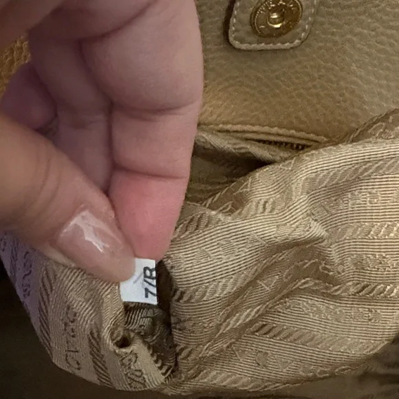 Vintage Prada Taupe Pebbled Leather Tote with Gold Hardware- open to offers - Picture 5 of 6